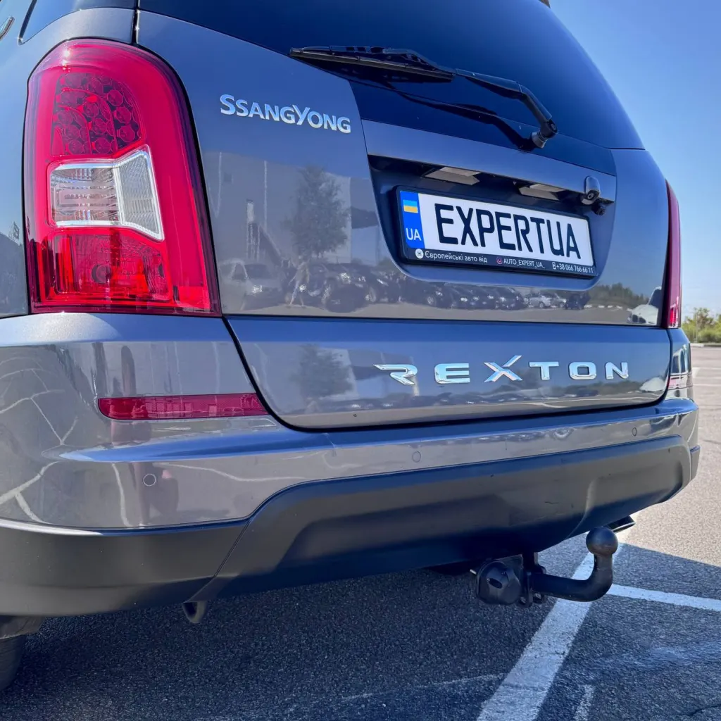 SsangYong Rexton — фото 11