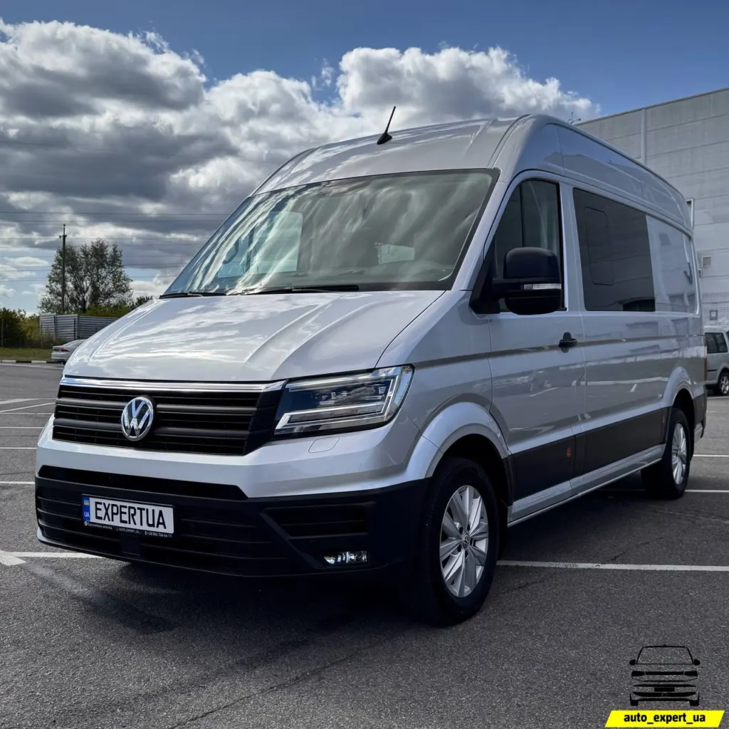 Volkswagen Crafter L2H2 Вантажопасажирський 5+1 — фото 1
