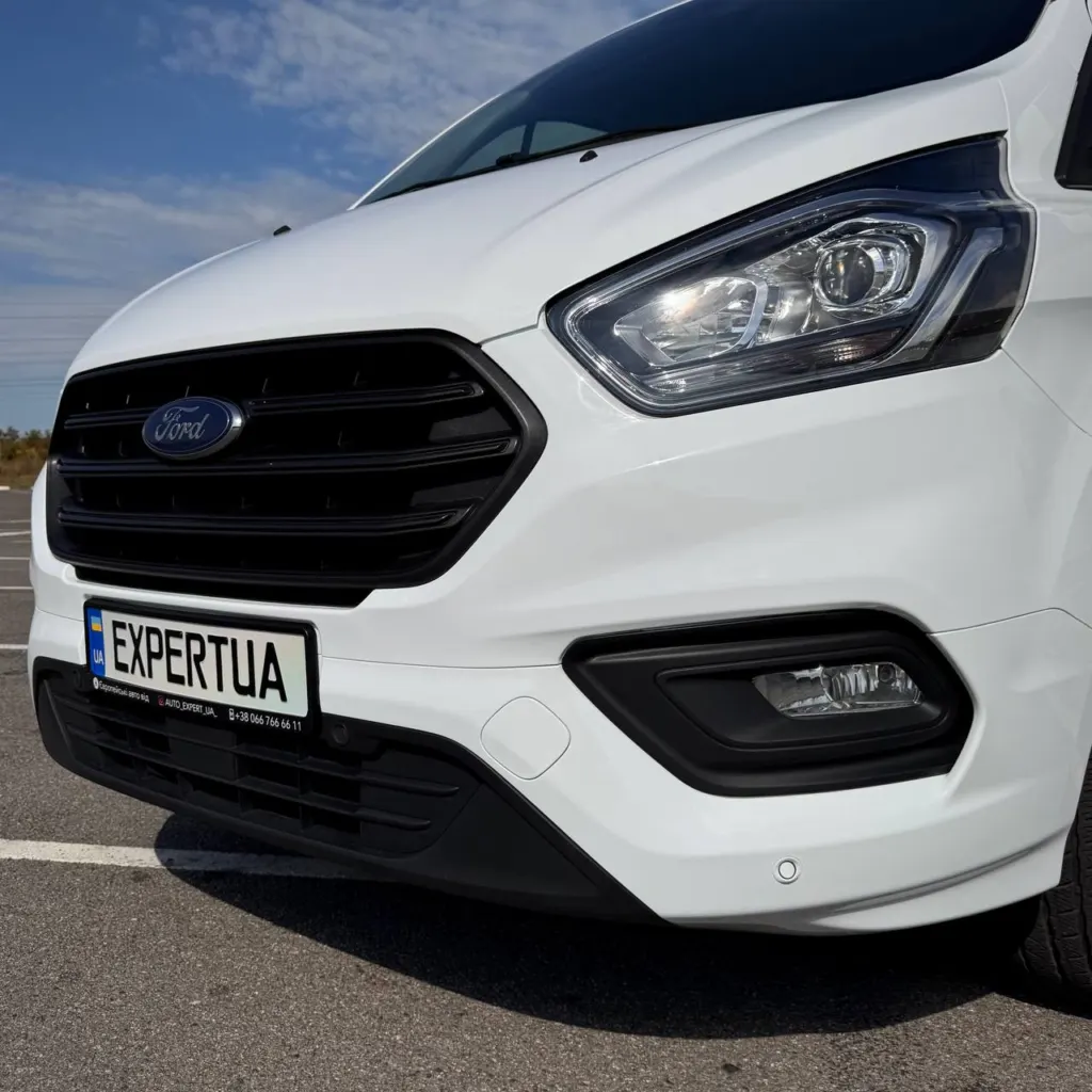 Ford Transit Custom Long — фото 9