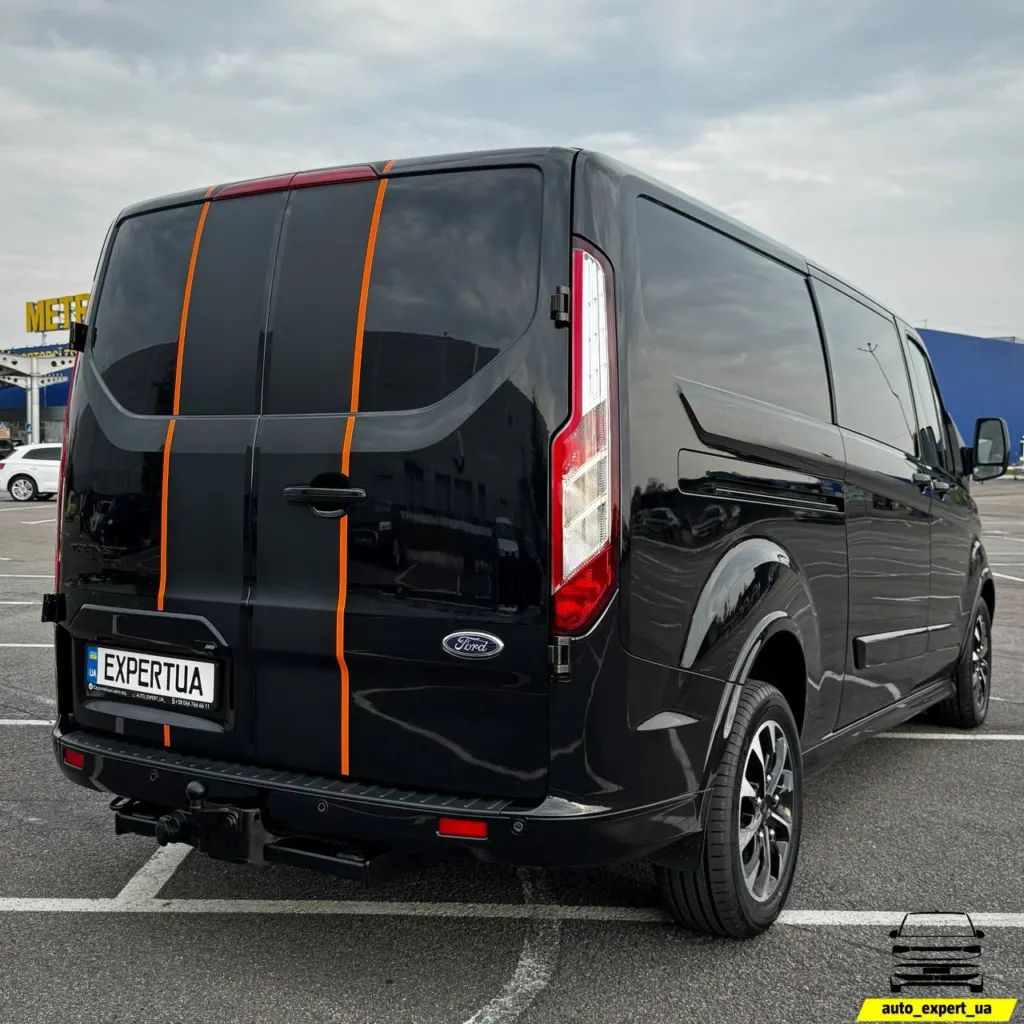 Ford Transit Custom Long — фото 4