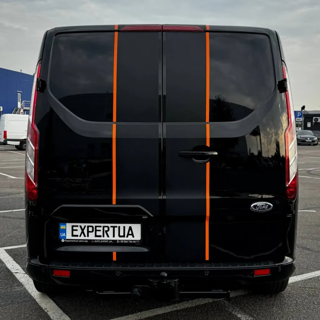 Ford Transit Custom Long — фото 5