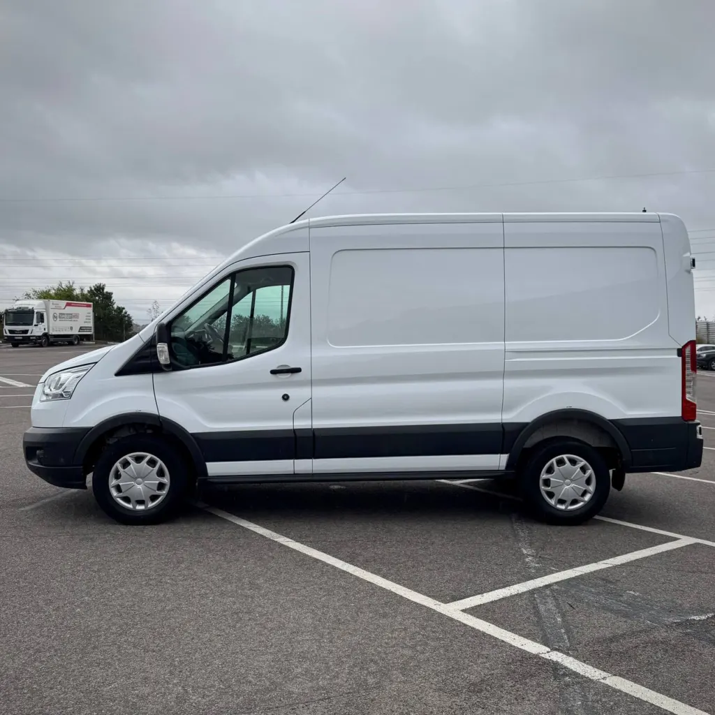 Ford Transit L2 H2 — фото 7