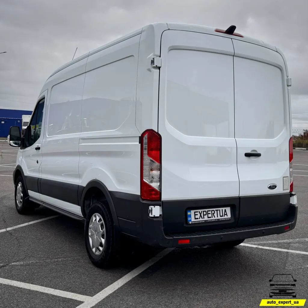 Ford Transit L2 H2 — фото 6