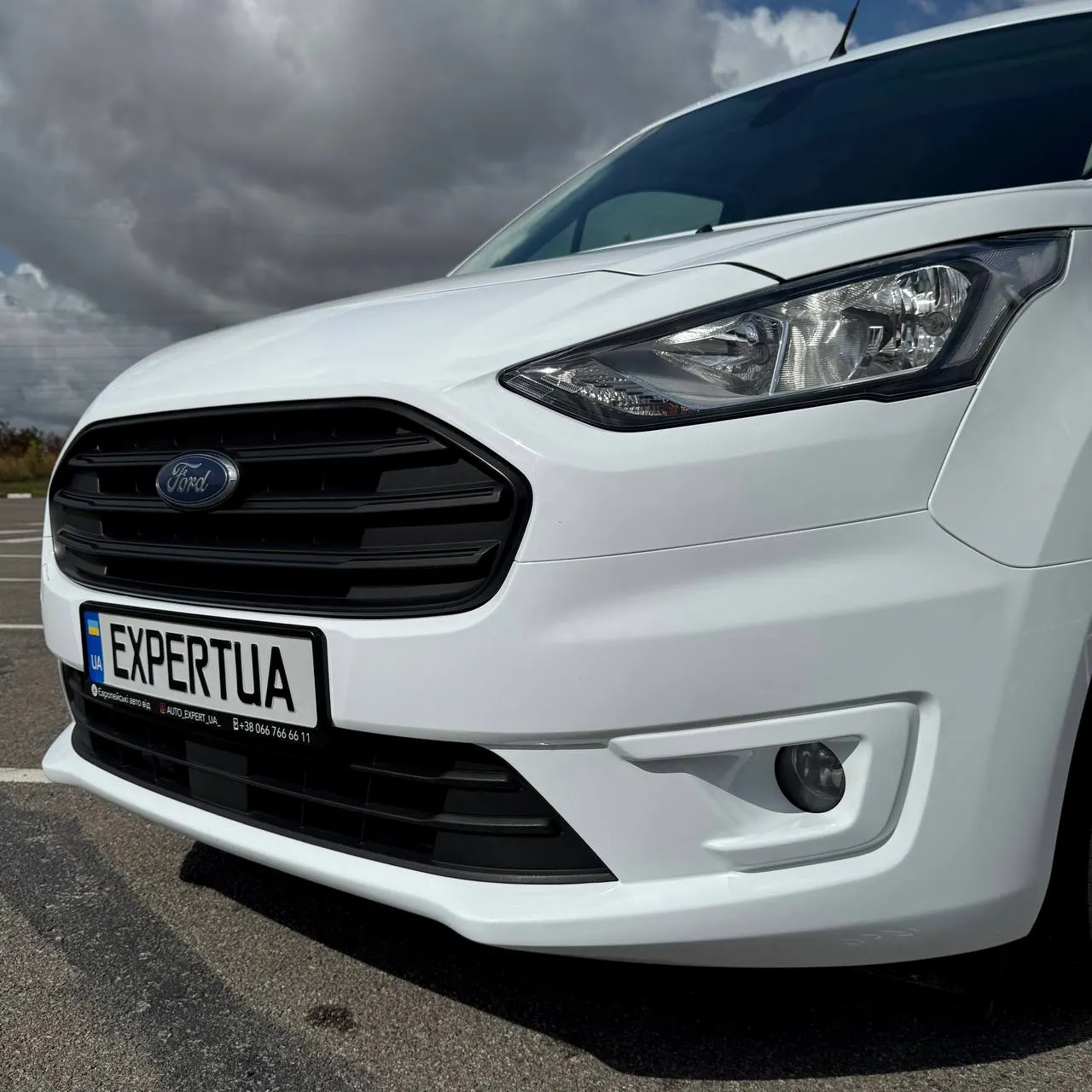 Ford Transit Connect Long — фото 9