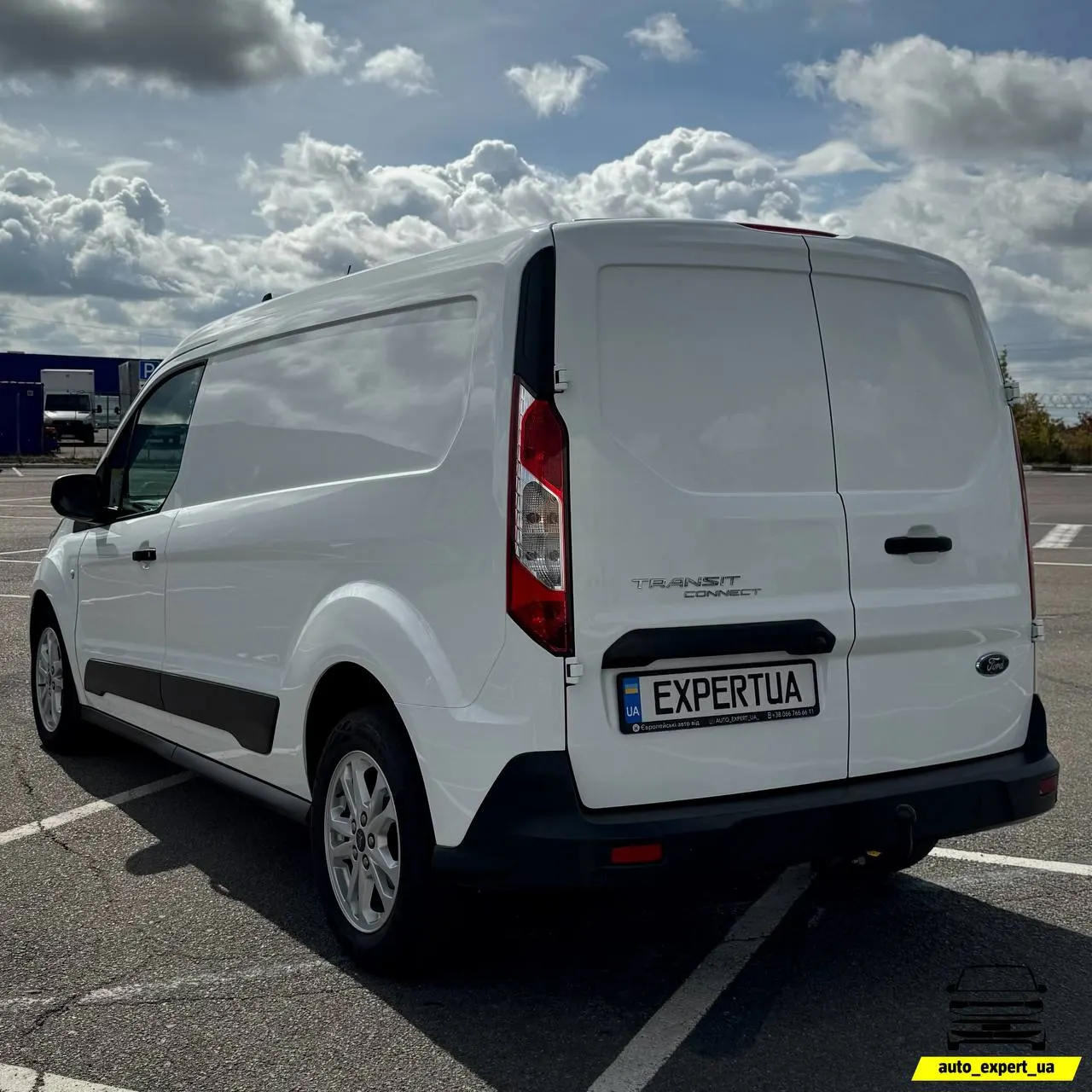 Ford Transit Connect Long — фото 6