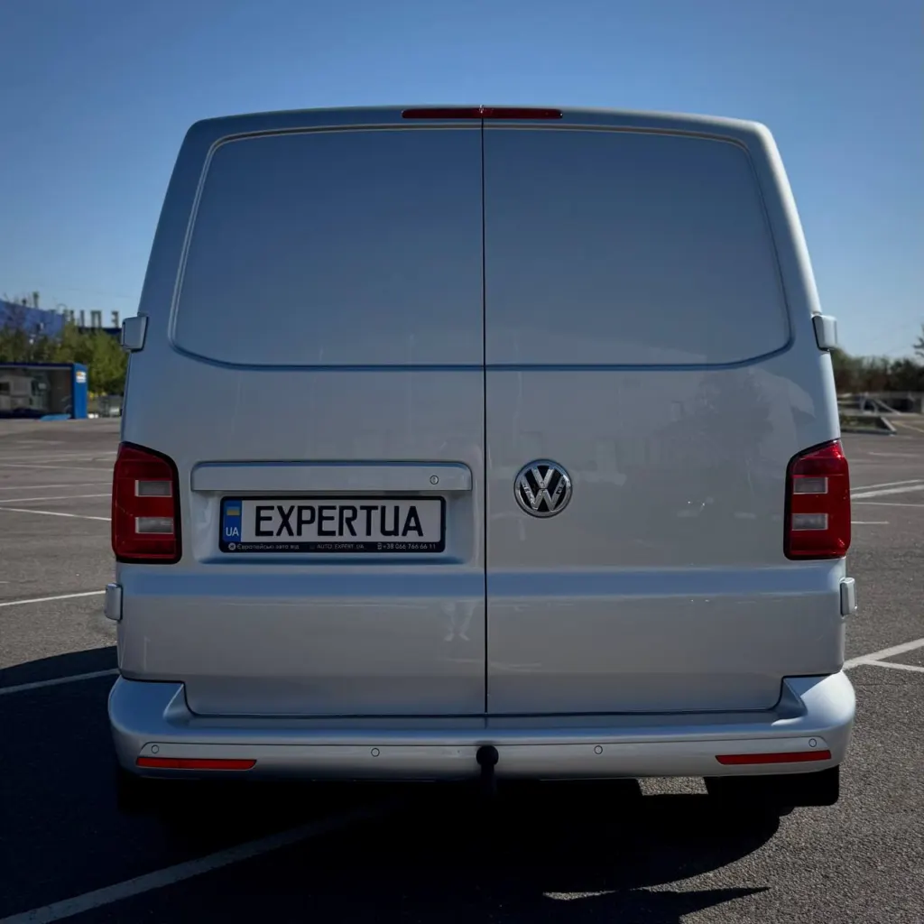Volkswagen Transporter — фото 5
