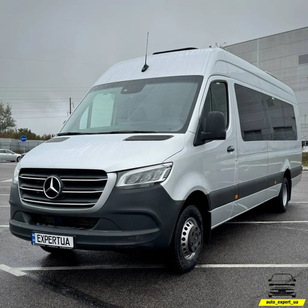 Mercedes-Benz Sprinter 519 Passenger 2020