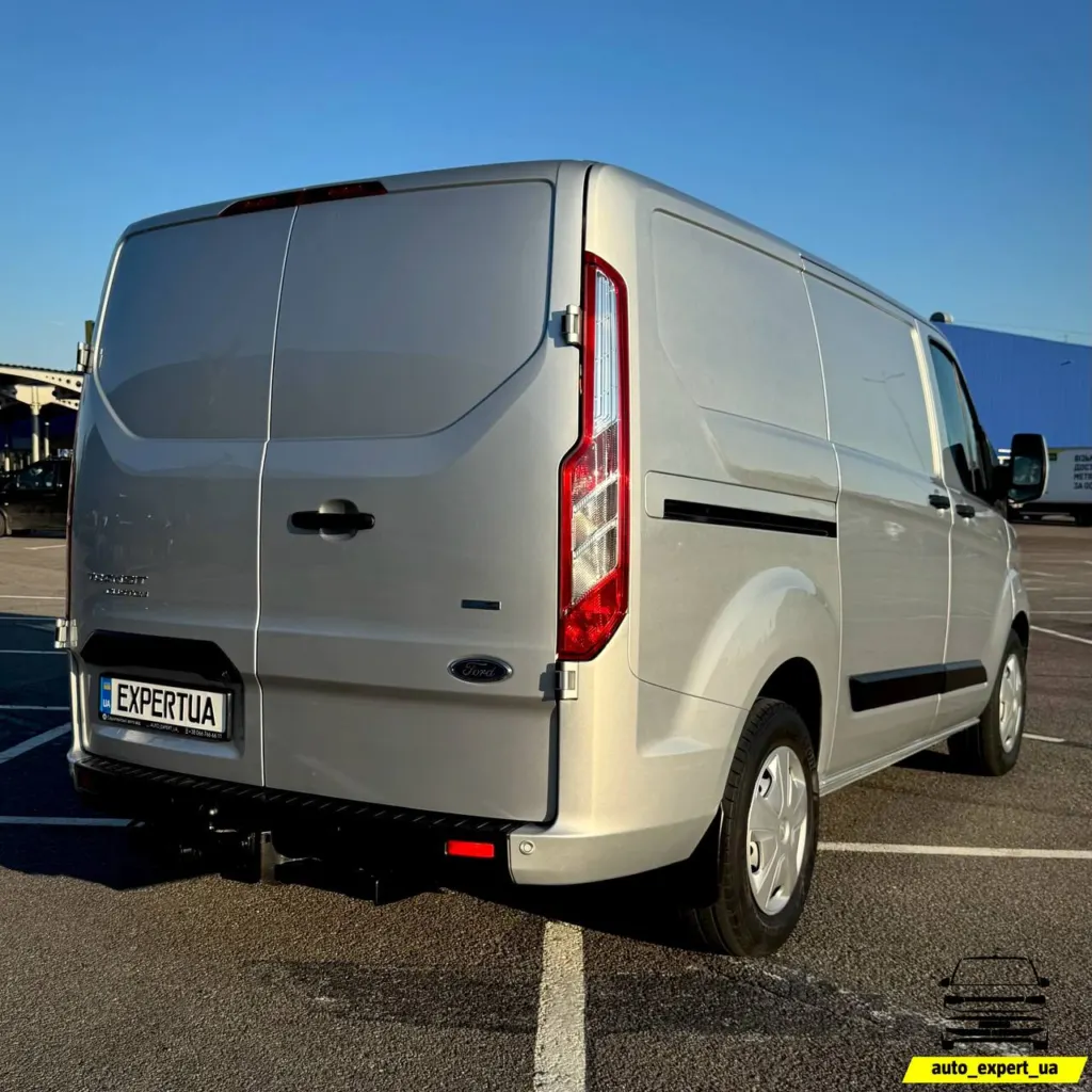 Ford Transit Custom — фото 5