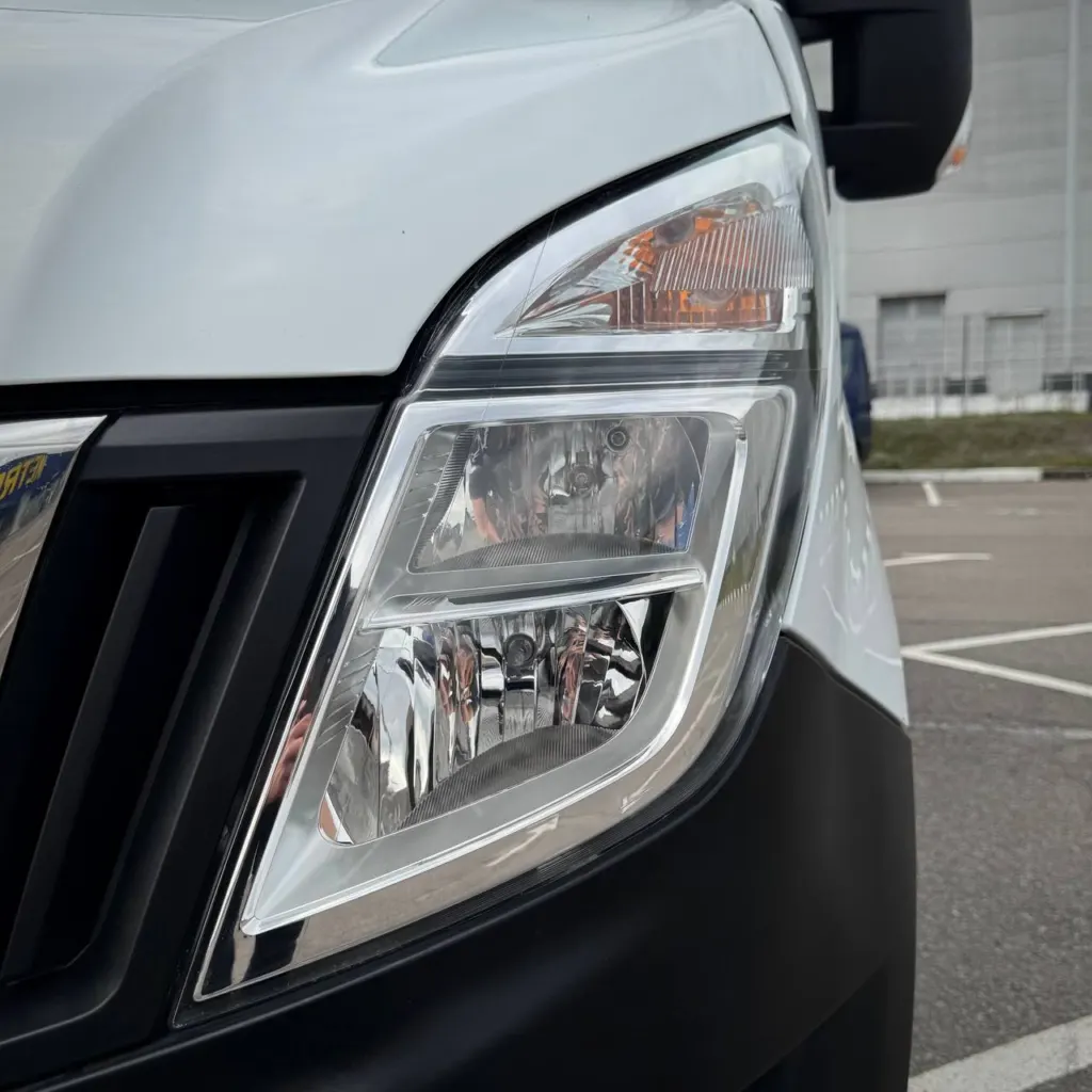 Nissan NV400 — фото 10