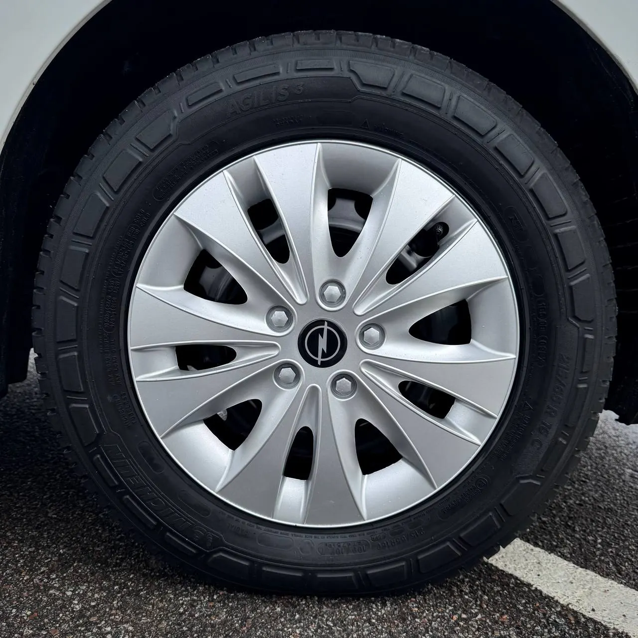 Opel Vivaro Long — фото 13