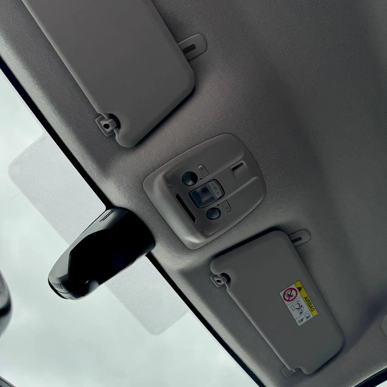 Opel Vivaro Long — фото 30