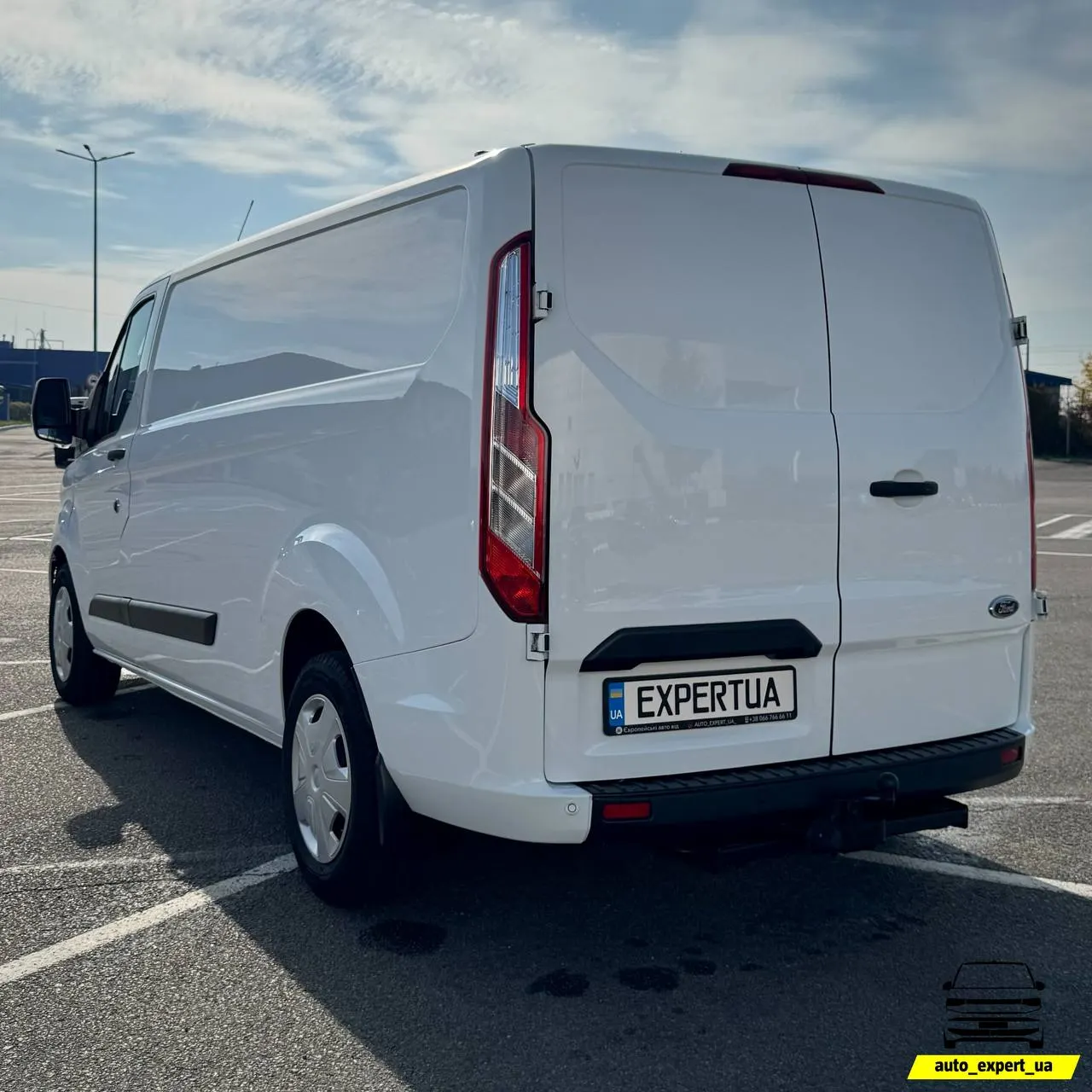 Ford Transit Custom Long — фото 7