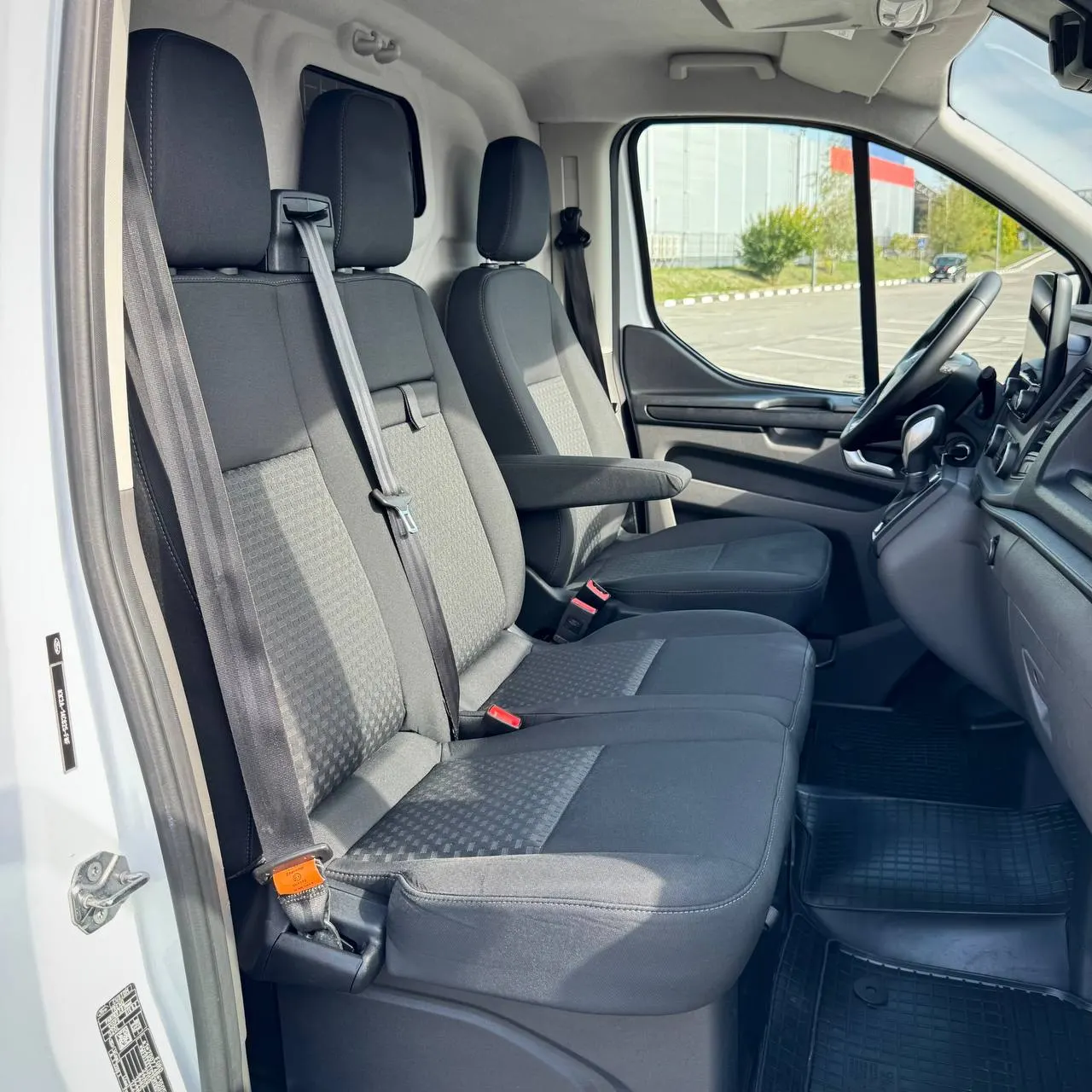 Ford Transit Custom Long — фото 35