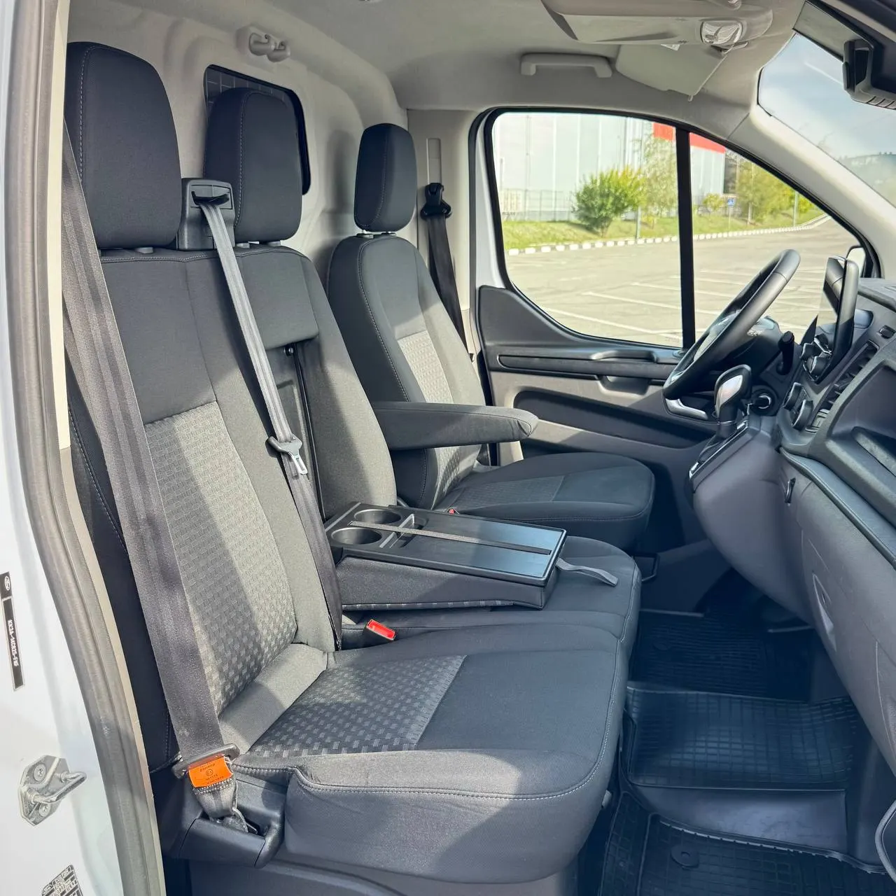 Ford Transit Custom Long — фото 36