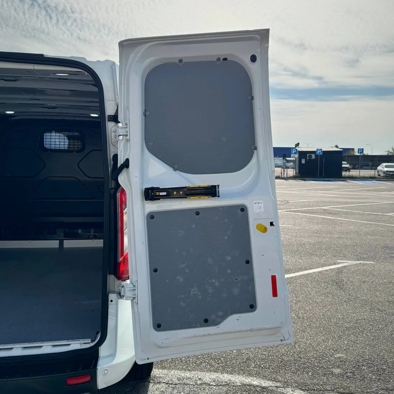 Ford Transit Custom Long — фото 46