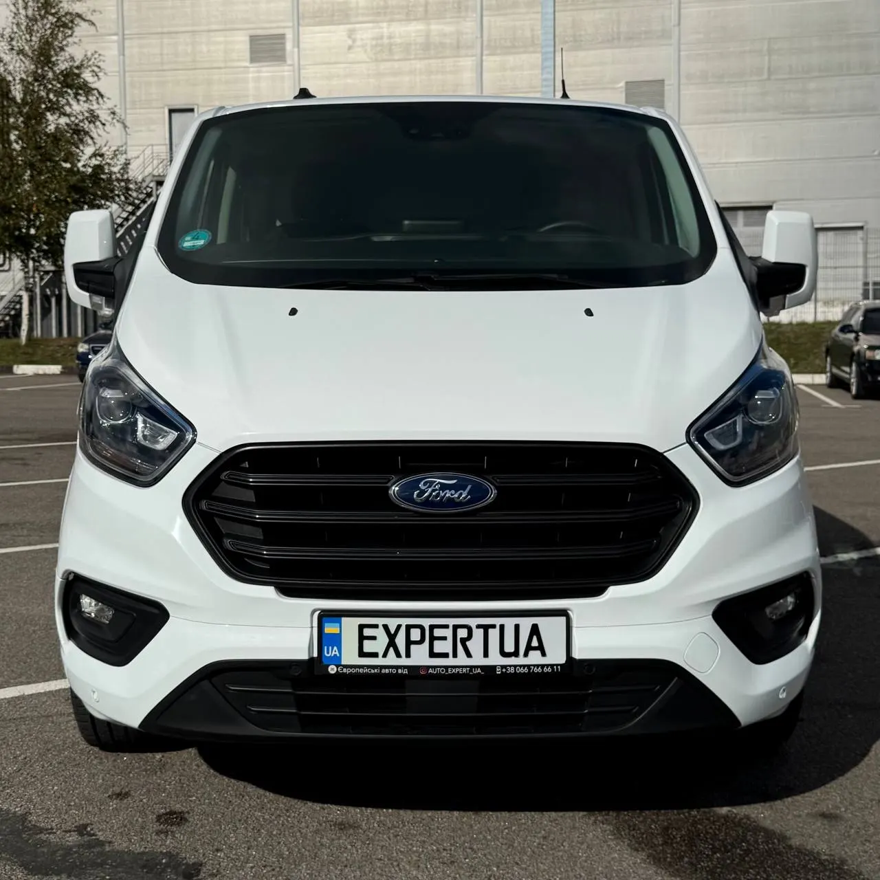 Ford Transit Custom Long — фото 2