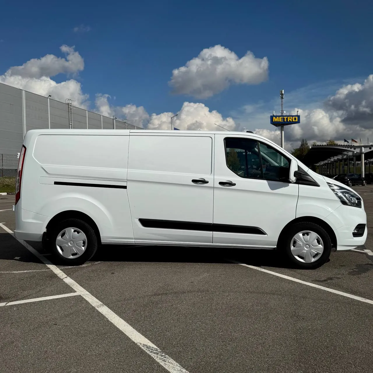 Ford Transit Custom Long — фото 4