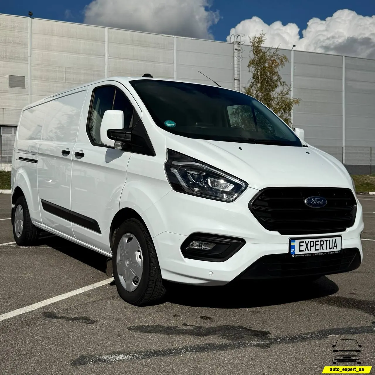 Ford Transit Custom Long — фото 3