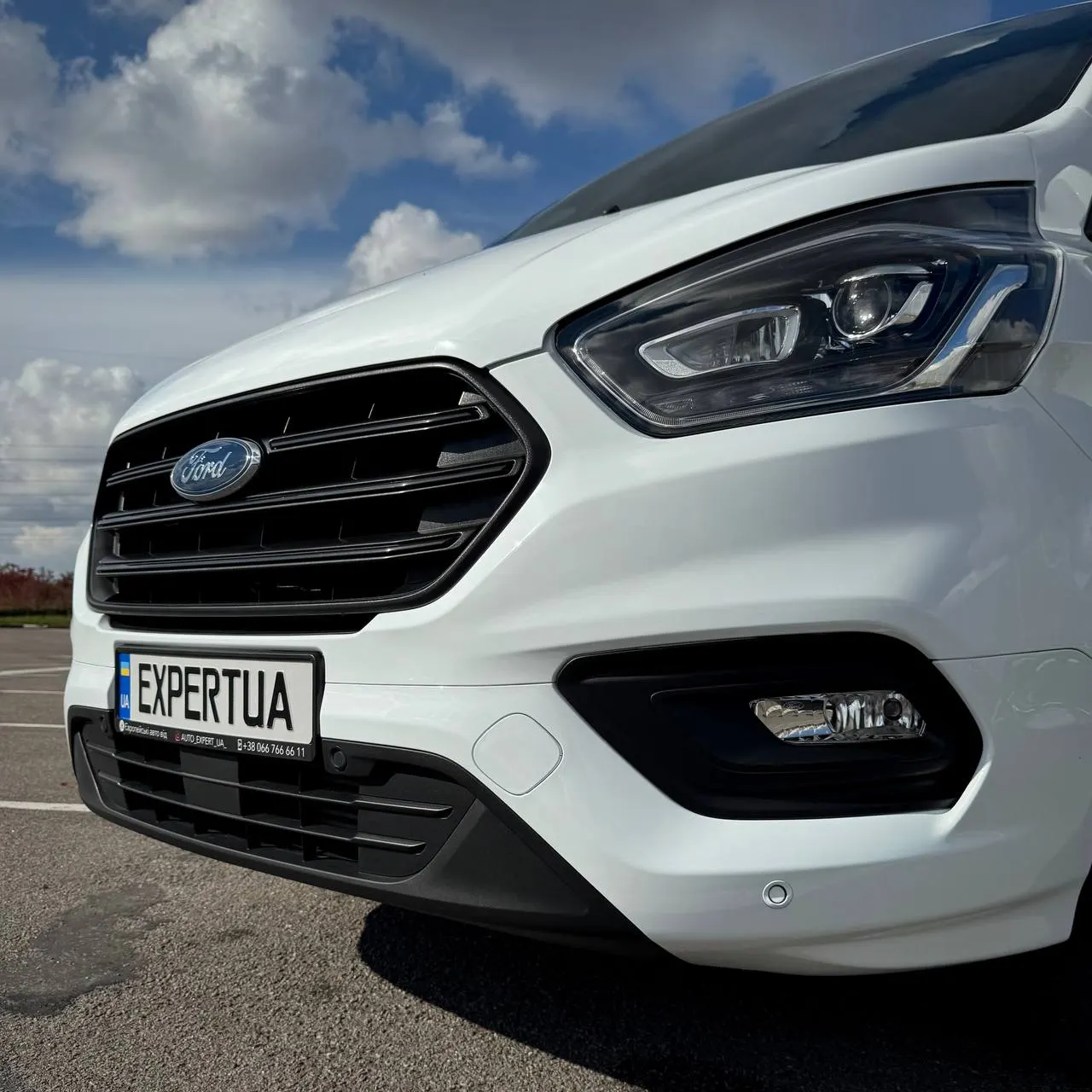 Ford Transit Custom Long — фото 9