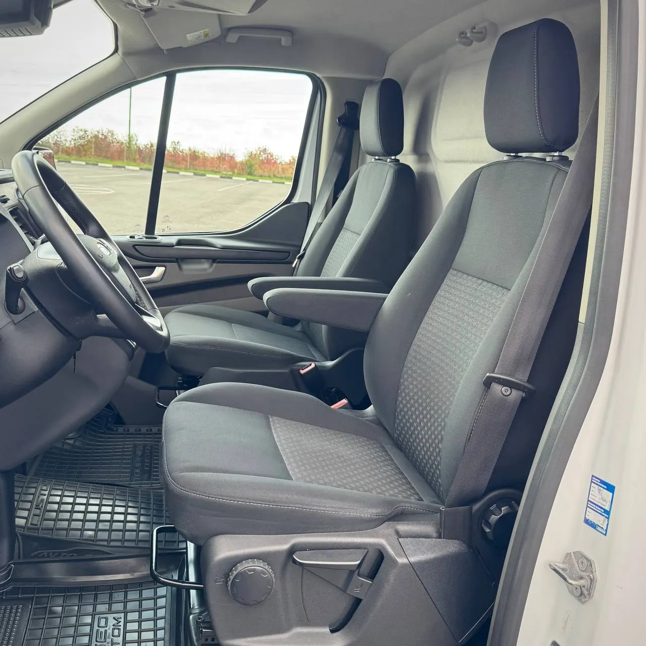 Ford Transit Custom Long — фото 35