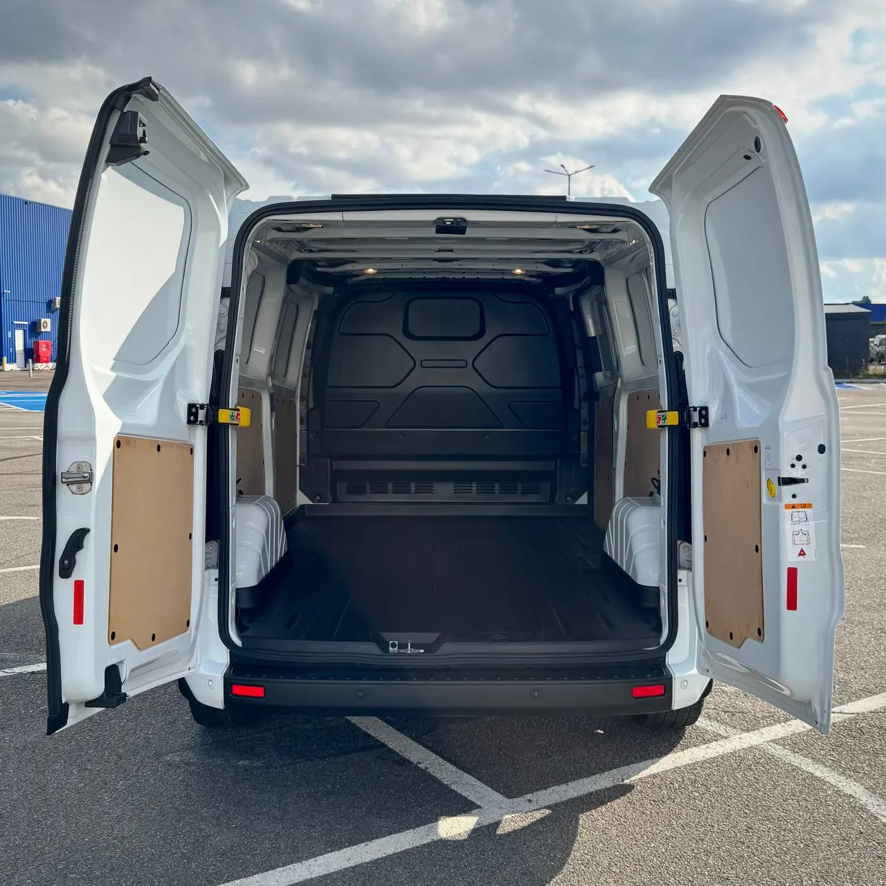 Ford Transit Custom Long — фото 42